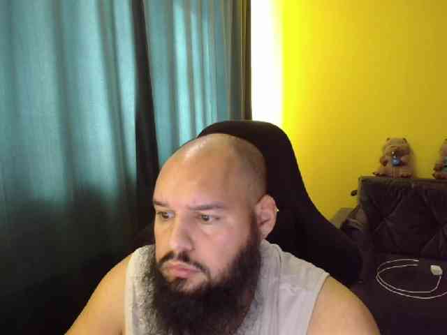 GuesssWho24