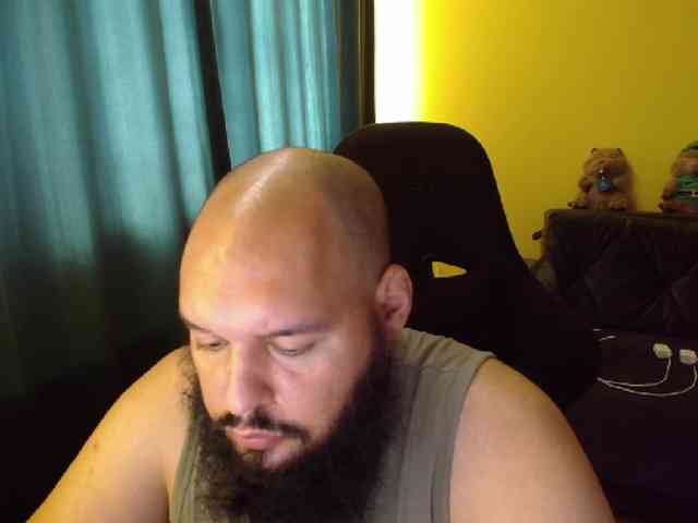GuesssWho24