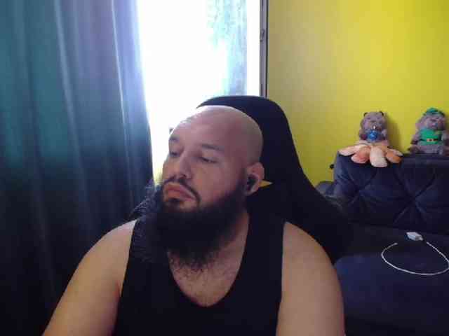 guessswho24