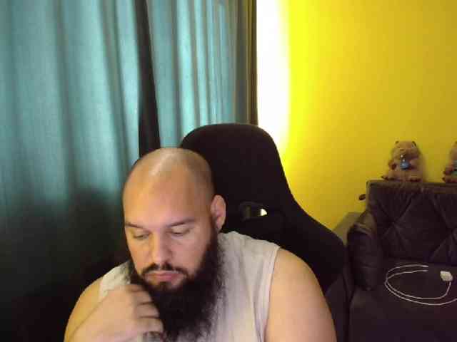 GuesssWho24