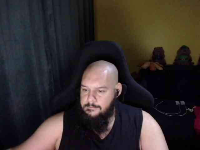 guessswho24