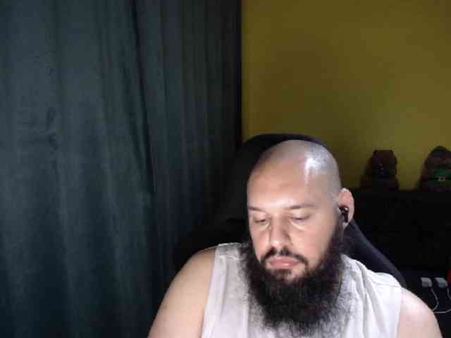 guessswho24