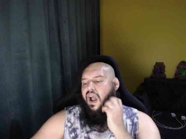 guessswho24