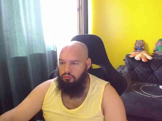 guessswho24