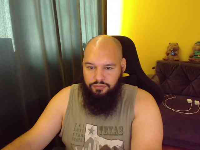 guessswho24