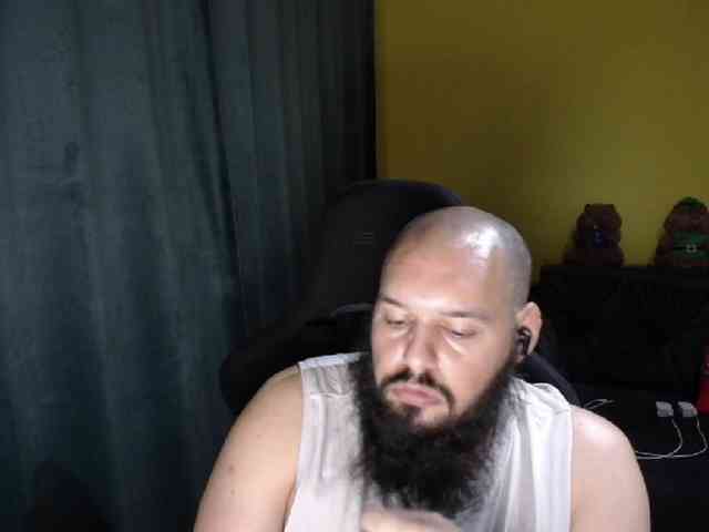 GuesssWho24