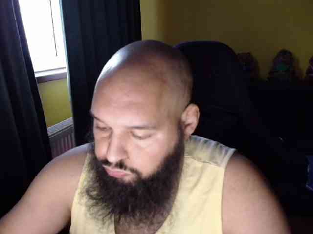 GuesssWho24