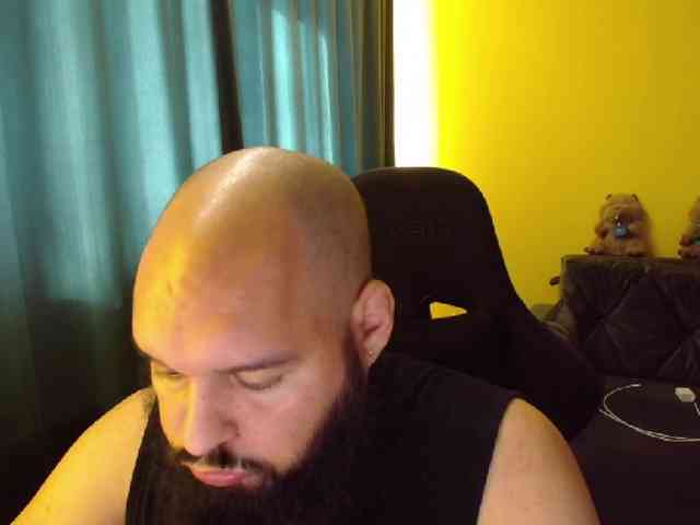 GuesssWho24