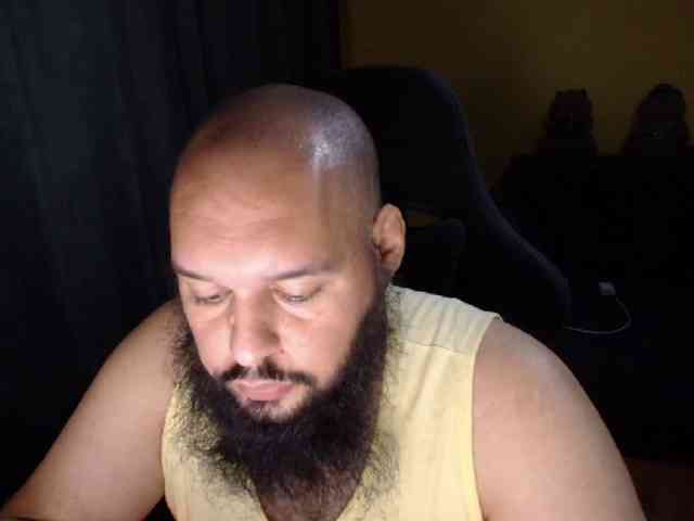 GuesssWho24