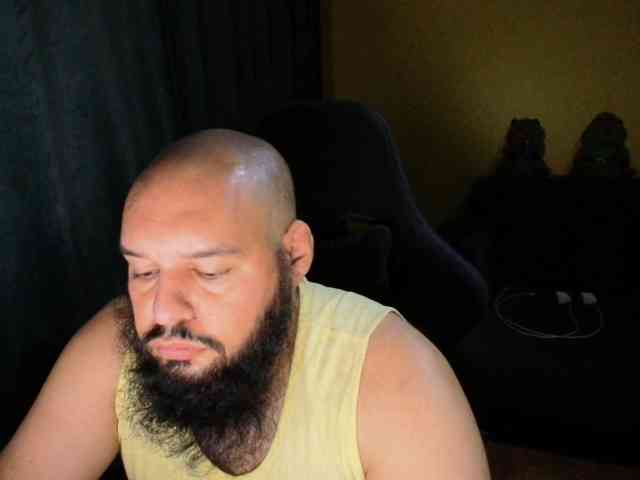 guessswho24