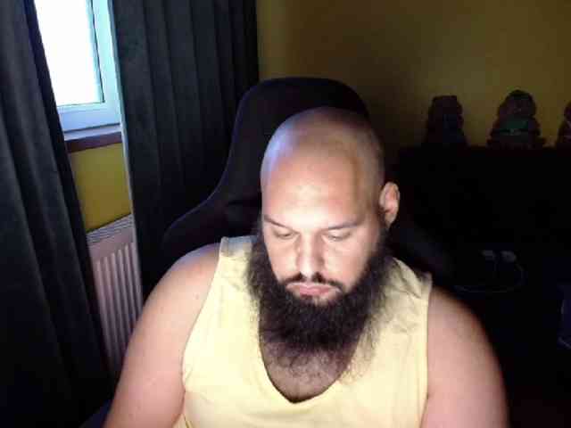 GuesssWho24