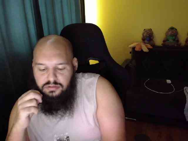 GuesssWho24