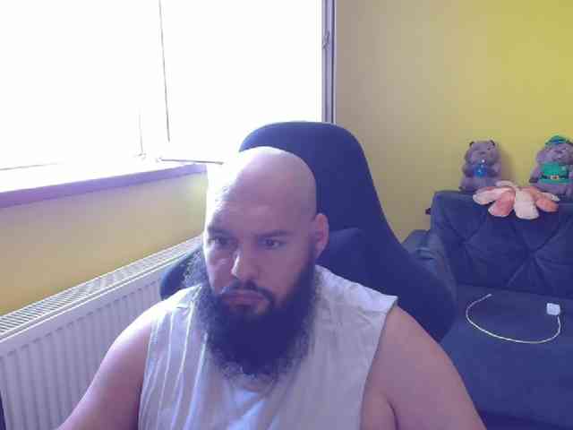 guessswho24