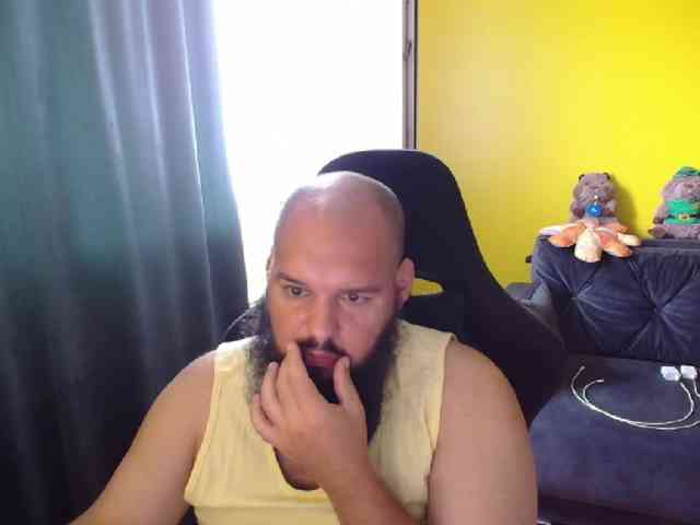 guessswho24