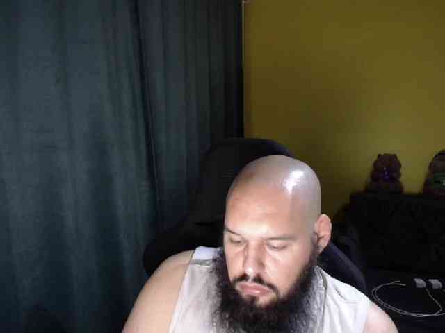 GuesssWho24