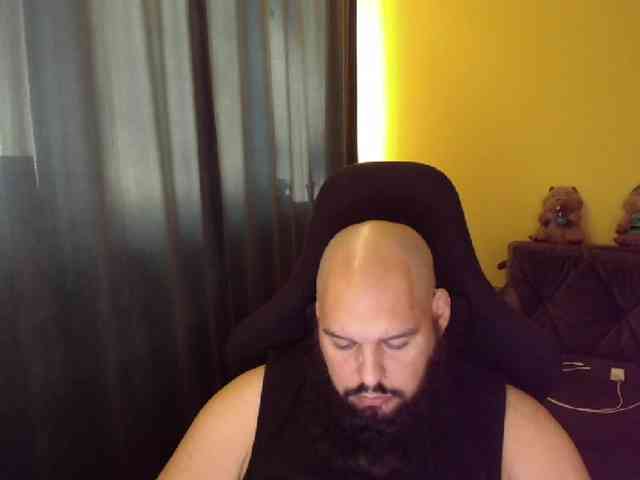 guessswho24