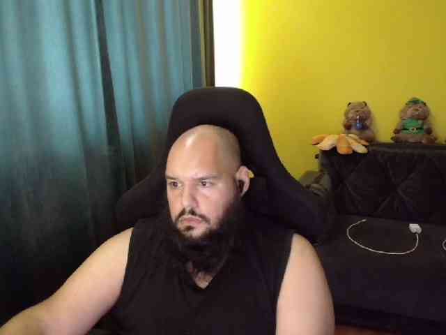 GuesssWho24