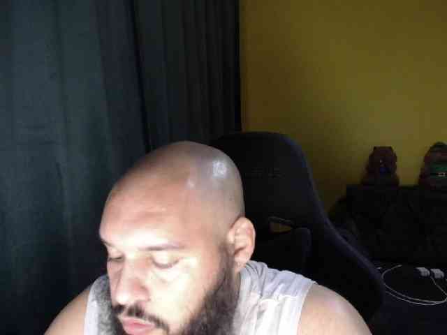 guessswho24