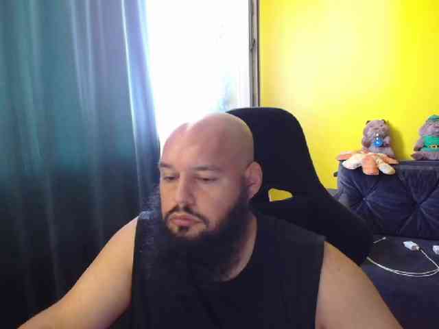 GuesssWho24