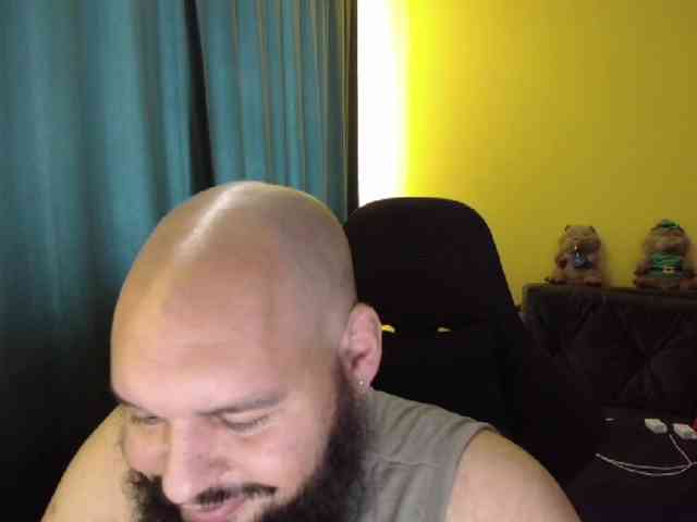 GuesssWho24