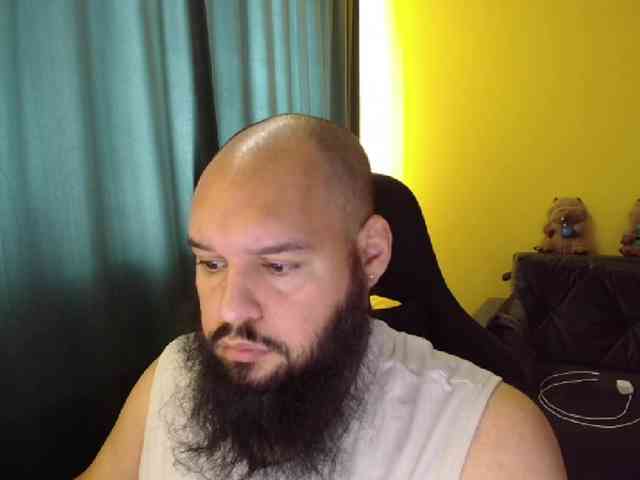 GuesssWho24