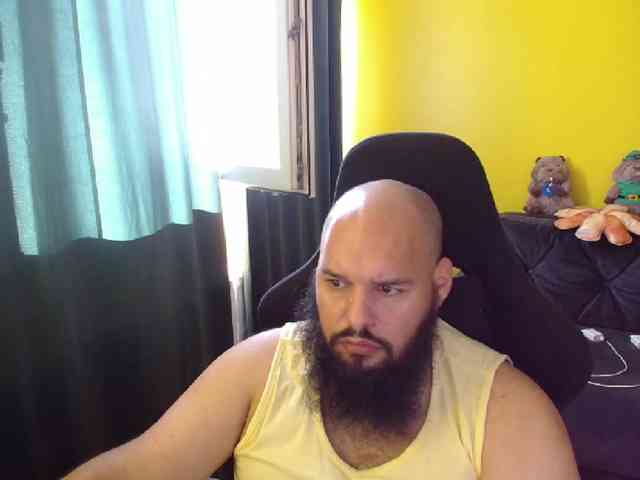 GuesssWho24