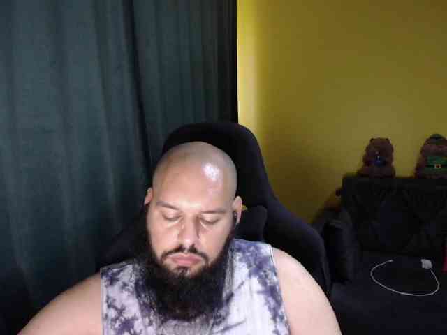 GuesssWho24