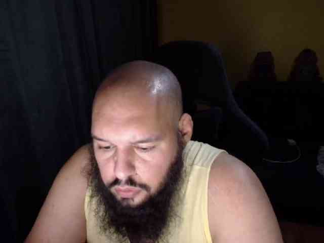 GuesssWho24