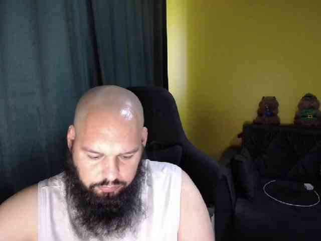 guessswho24