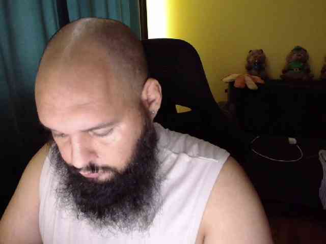 GuesssWho24
