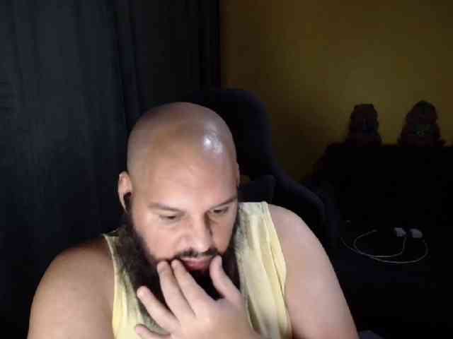 GuesssWho24