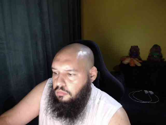 GuesssWho24