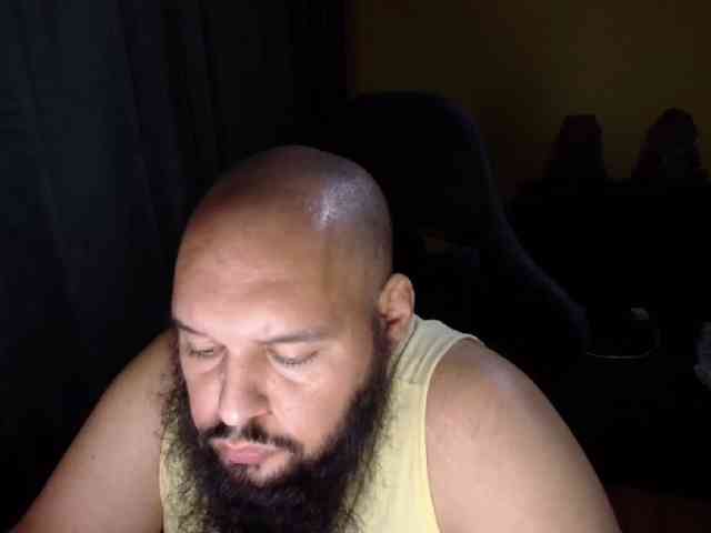 GuesssWho24