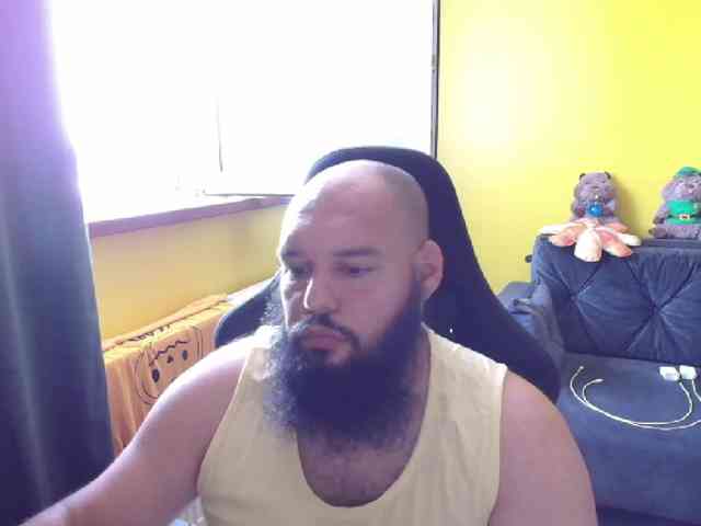 guessswho24