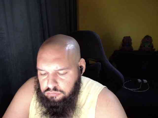 GuesssWho24