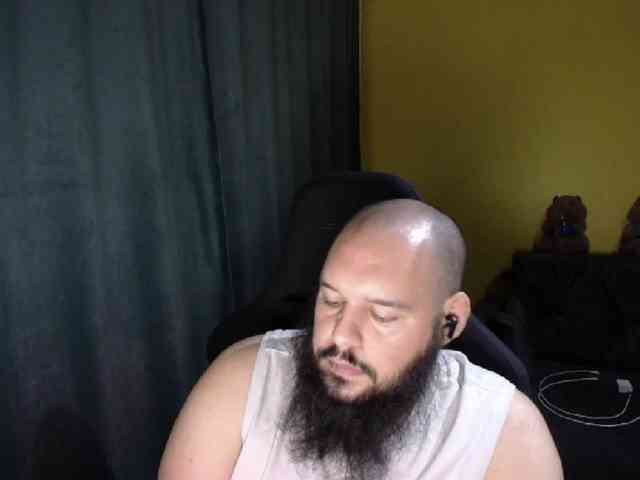 GuesssWho24