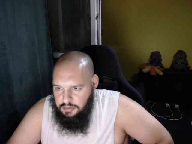 GuesssWho24