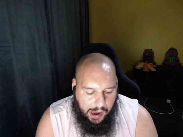 GuesssWho24