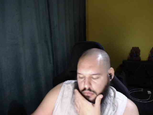 GuesssWho24