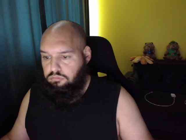 GuesssWho24