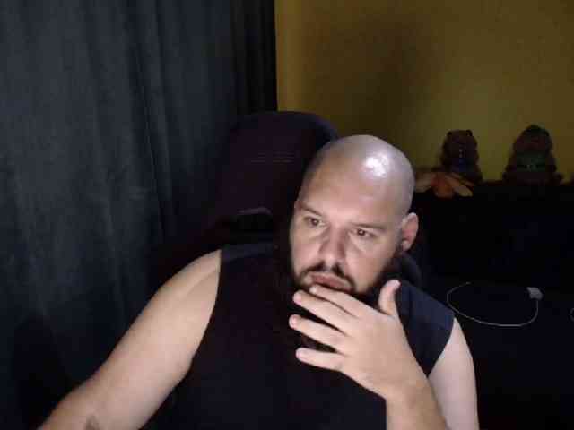 guessswho24