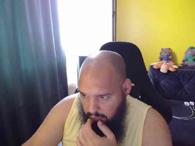 guessswho24