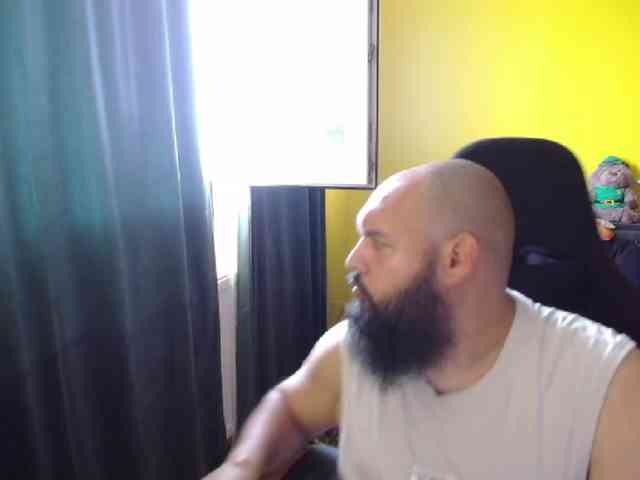 guessswho24
