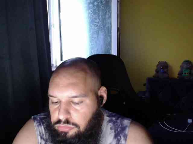 guessswho24
