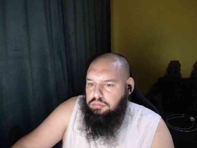 GuesssWho24