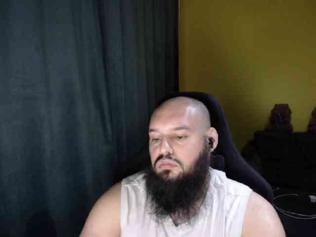 guessswho24