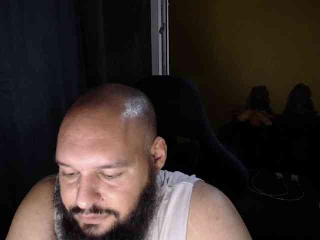GuesssWho24
