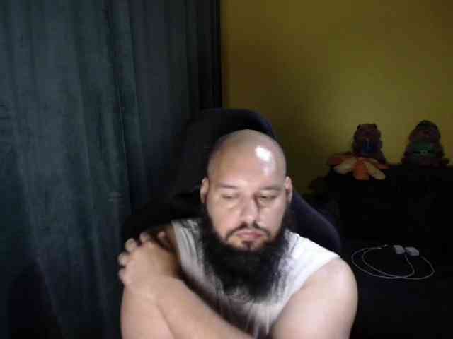 GuesssWho24