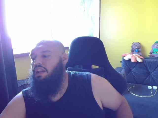 GuesssWho24