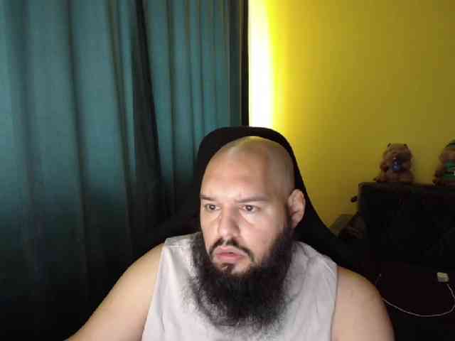 guessswho24